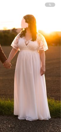 Brautkleid Gr. 38, auch als Umstands-/ Stillkleid einsetzbar