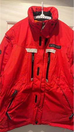 Descente Skijacke rot Grösse M gebraucht