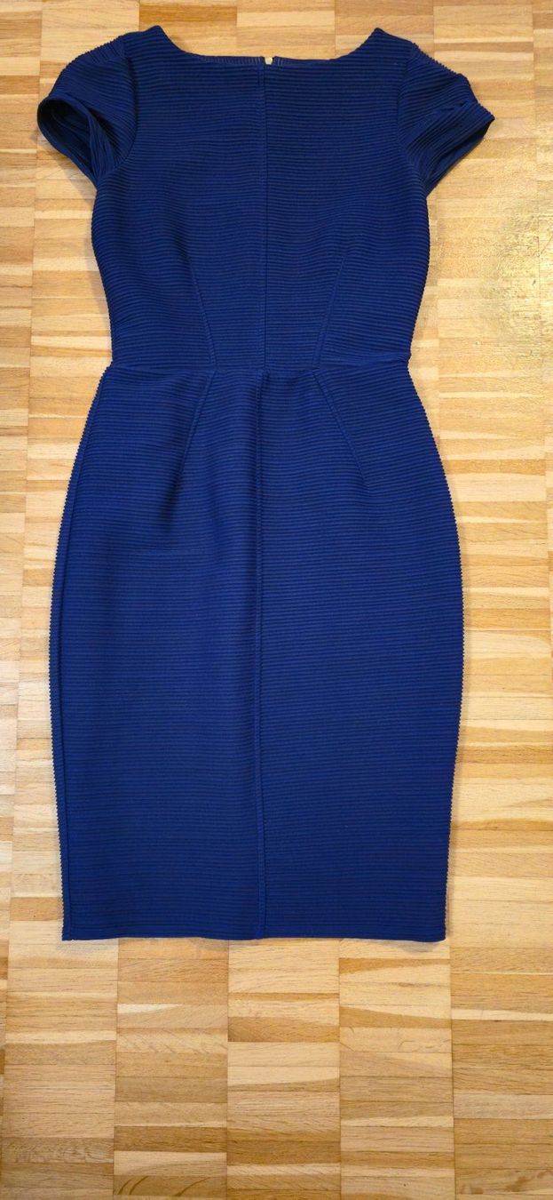 Robes: Kleid Grösse 38/40 – D'occasion à Basel par Galia2000 4