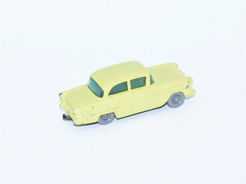 Matchbox Modellini d'auto: Matchbox Lesney VAUXHALL VICTOR No. 45A – Usato da Zufikon venduto da MatchboxCorner 1