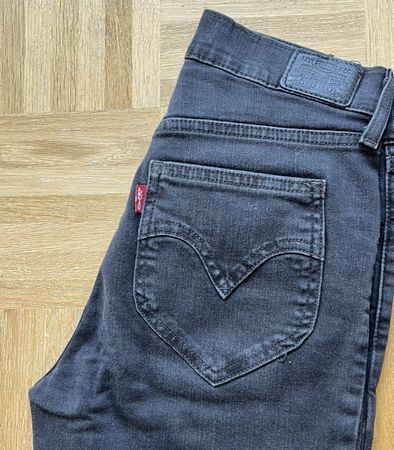 Levi's Retro High Skinny Jeans
