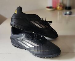 NEU: Adidas F50 Club 44 2/3