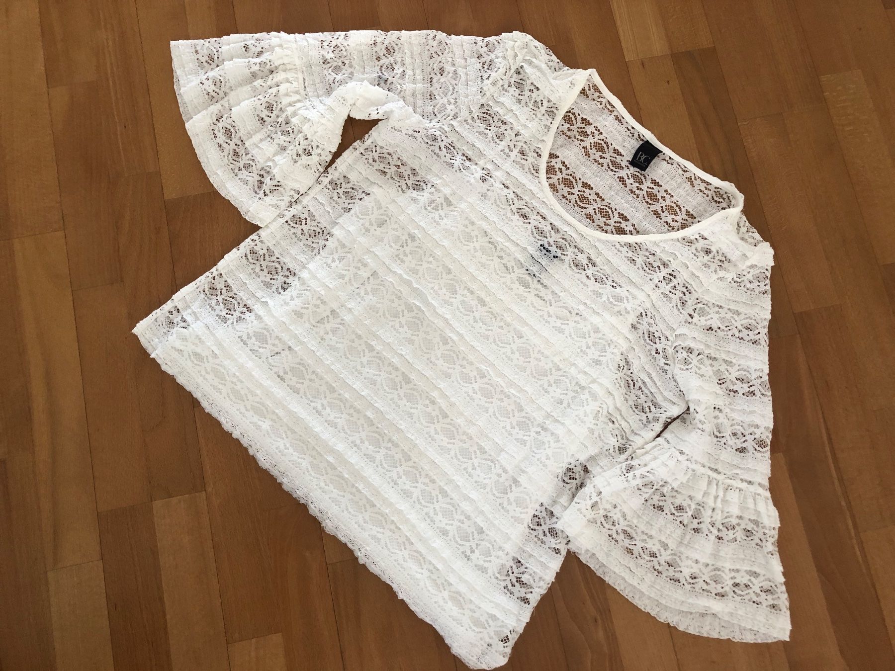Top: Damen Oberteil – Usato da Illnau venduto da PS62