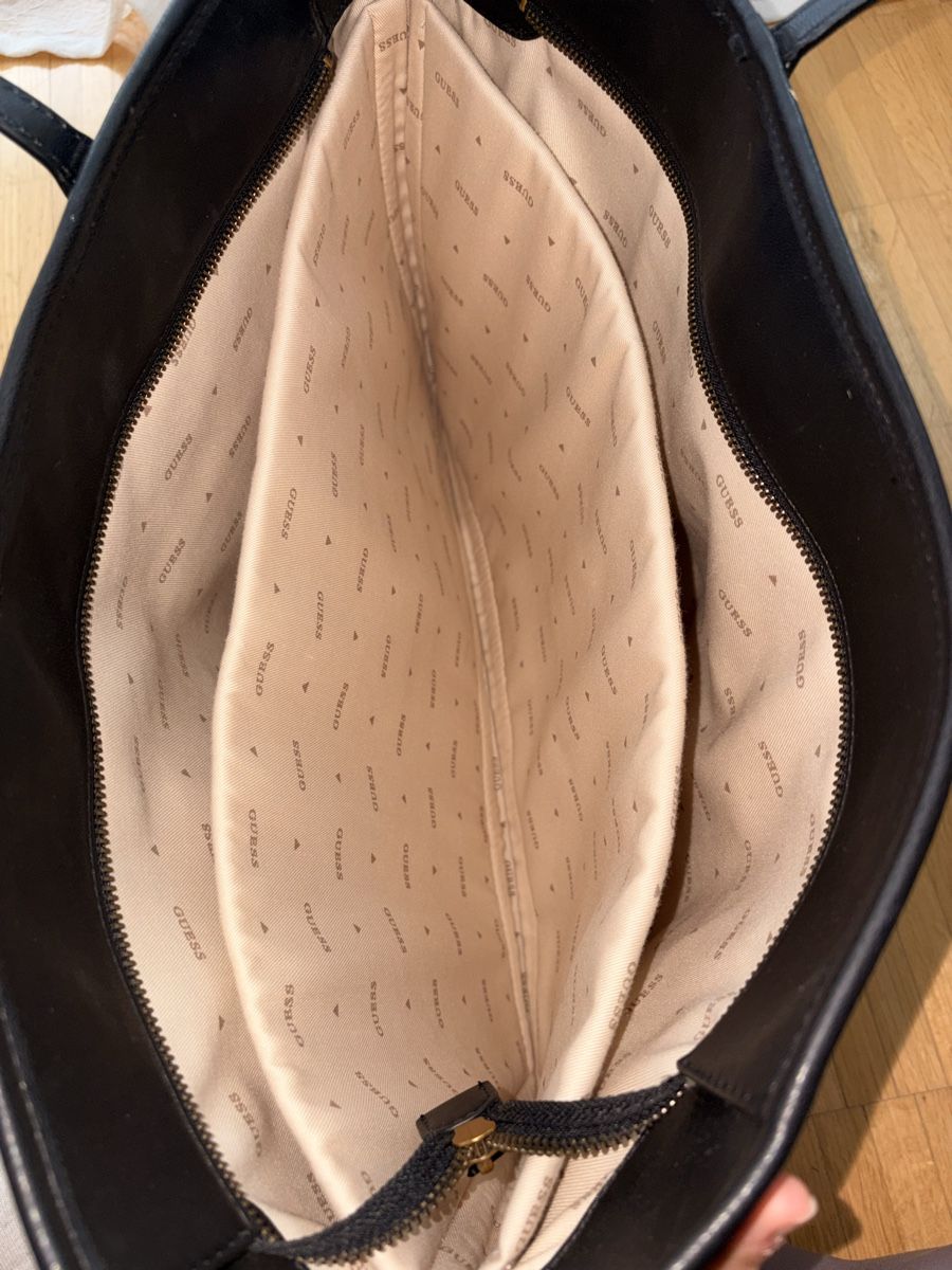 Guess Borse da donna: Guess Shopper – Usato da Winterthur venduto da Davidloetscher 3