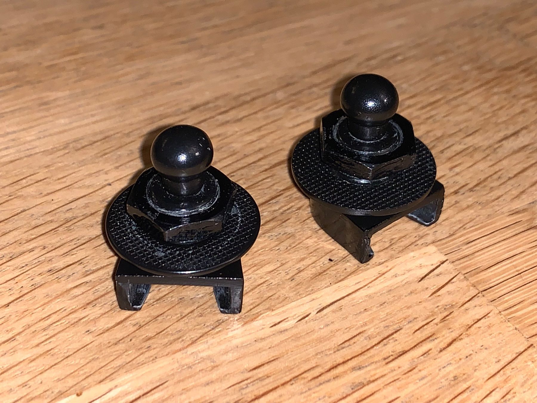 Gibson Instruments de musique: Diverse Schaller / Warwick Security Straplocks schwarz – D'occasion à Neftenbach par Mike72-123 5