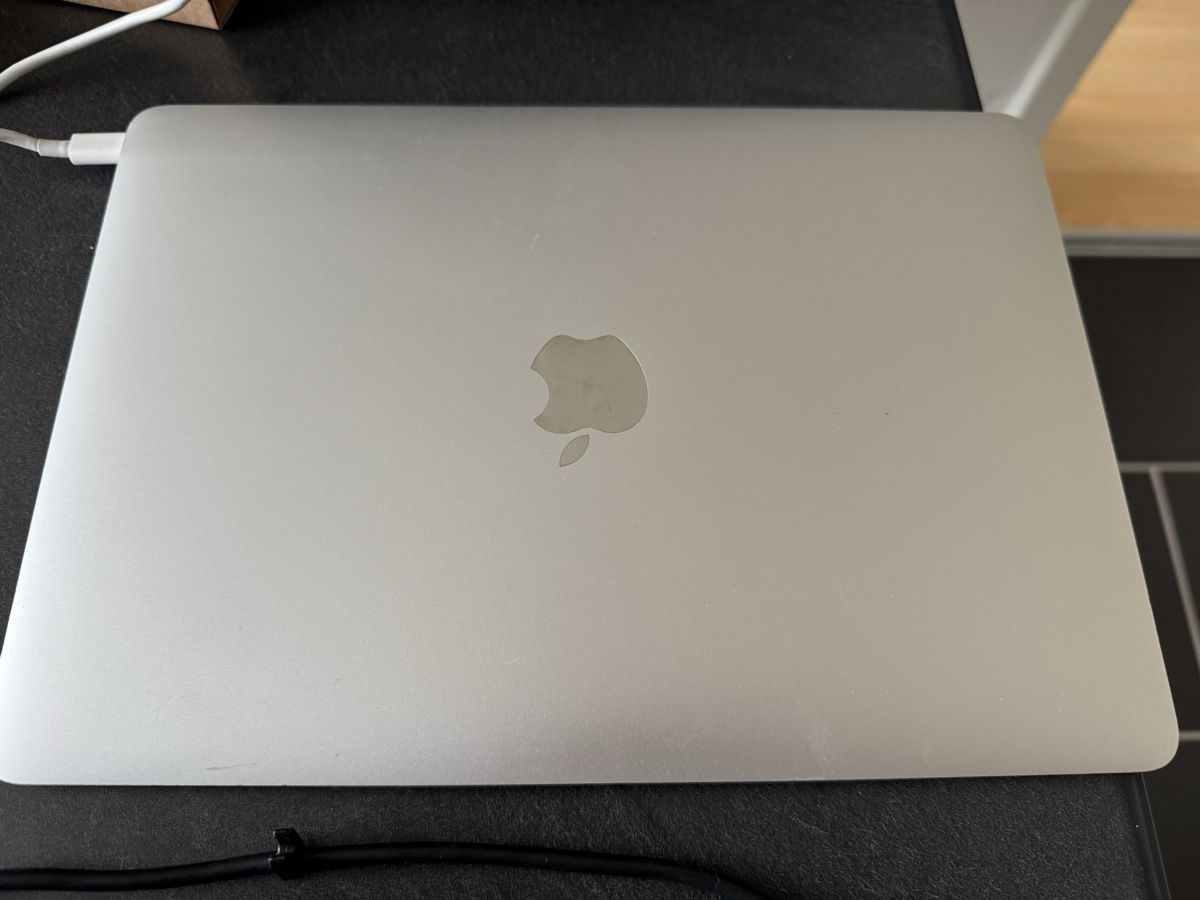 Apple Notebook: Macbook 12”, ca. 2017, min Specs  – Usato da Maisprach venduto da 4464