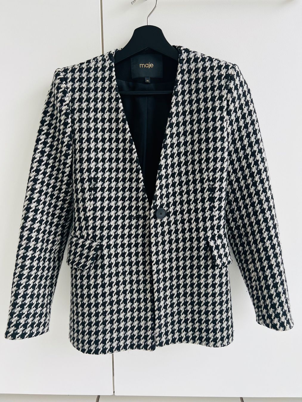 Maje Jacken: Tweed jacket Maje – Gebraucht aus Zürich von agi_j875