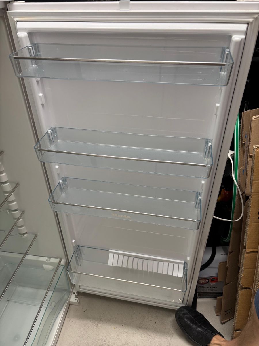 Réfrigérateurs: Miele Einbaukühlschrank – D'occasion à Zug par ugn_qbz5 4