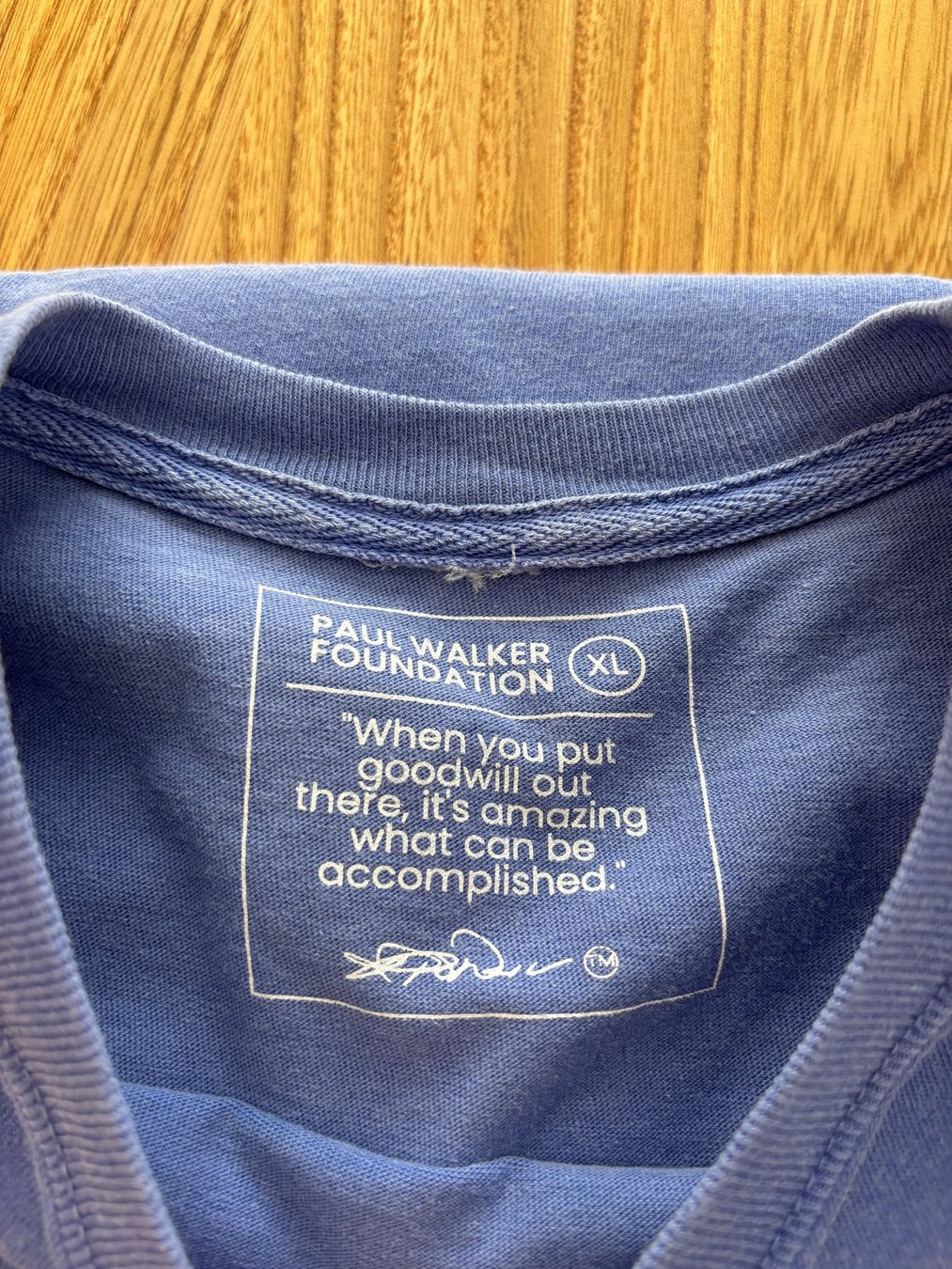T-shirt: World Oceans Day Make Waves Pocket Tee XL – Usato da Uzwil venduto da MrNobody 3