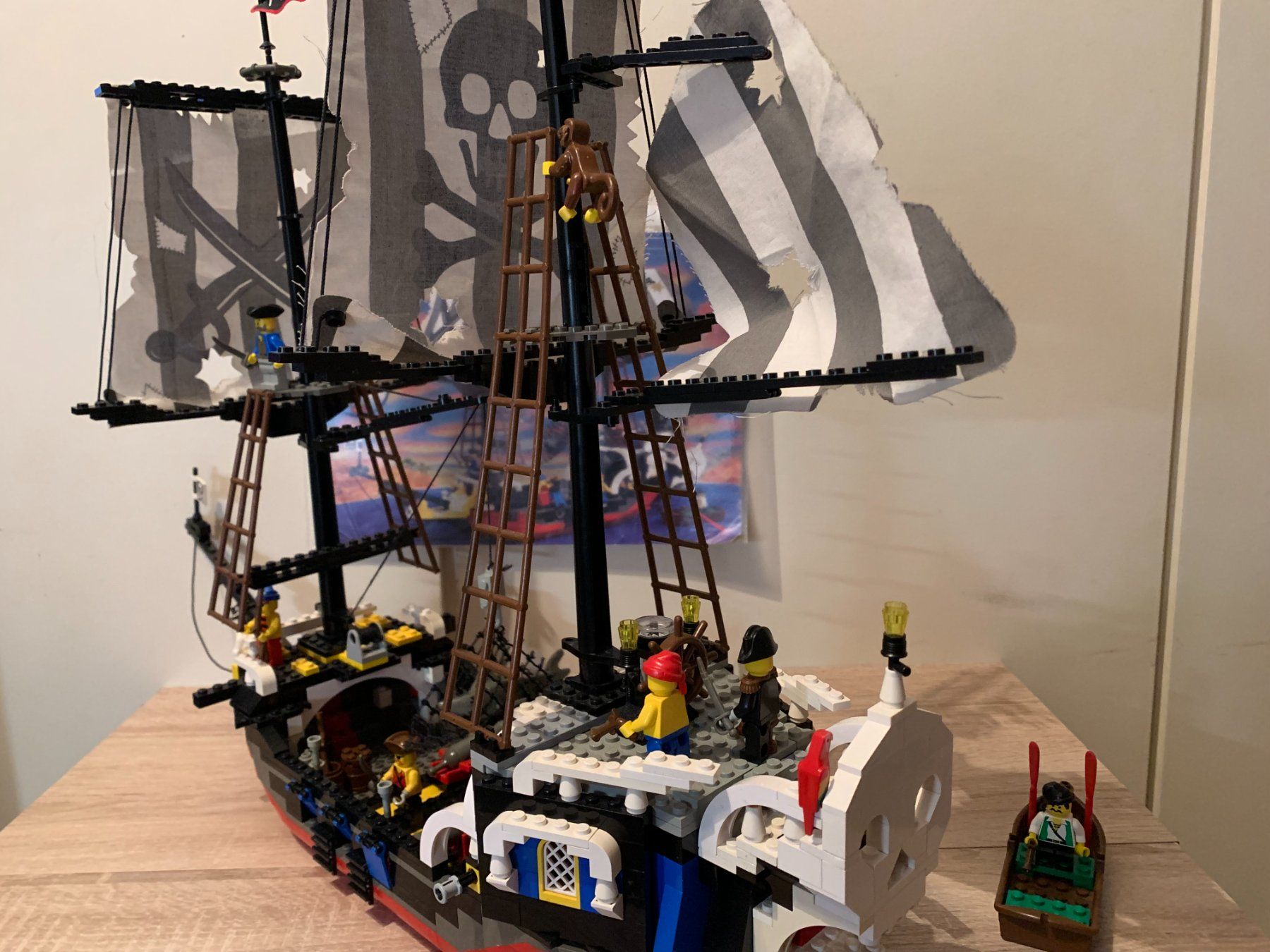 Lego Kit di costruzioni: LEGO Piraten Red Beard Runner 6289 – Usato da Basel venduto da Don-Angel 1