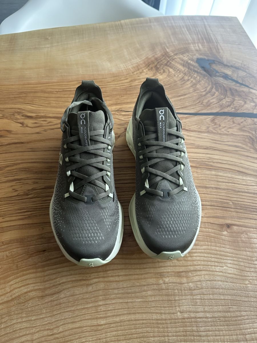 On Scarpe da uomo: ON Cloudsurfer Max Gr.44.5 NEU – Nuovo e nell'imballaggio originale da Wila venduto da sae_5qqk 2