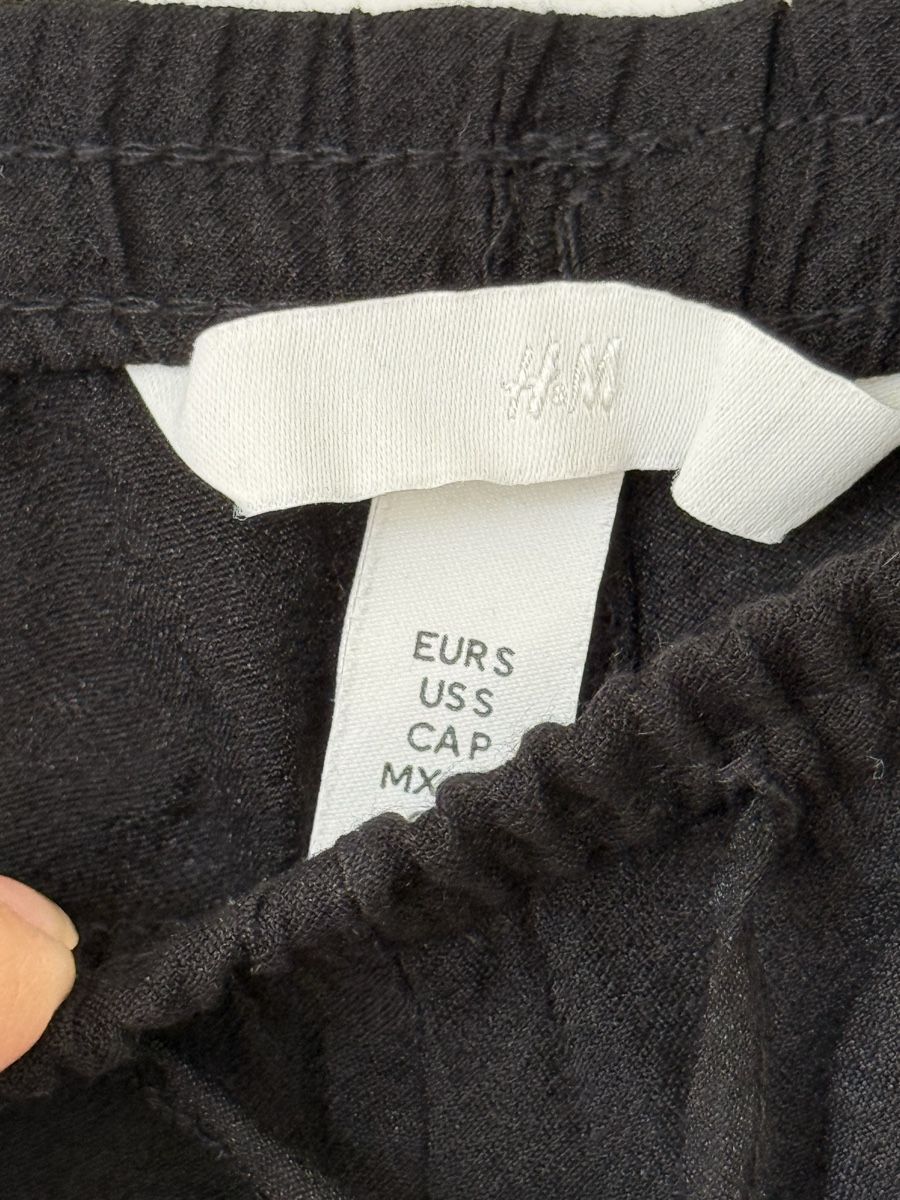 H&M Pantaloni: Bas fluide et léger pour l’été – Usato da Monthey venduto da sen_6ckr 2