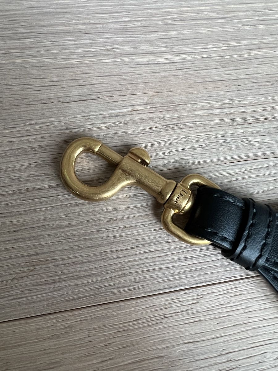 Dior Altro in  Abbigliamento & Accessori: Dior Shoulder Strap with Ring in Canvas - Black – Nuovo e nell'imballaggio originale da Kilchberg ZH venduto da ellie. 7