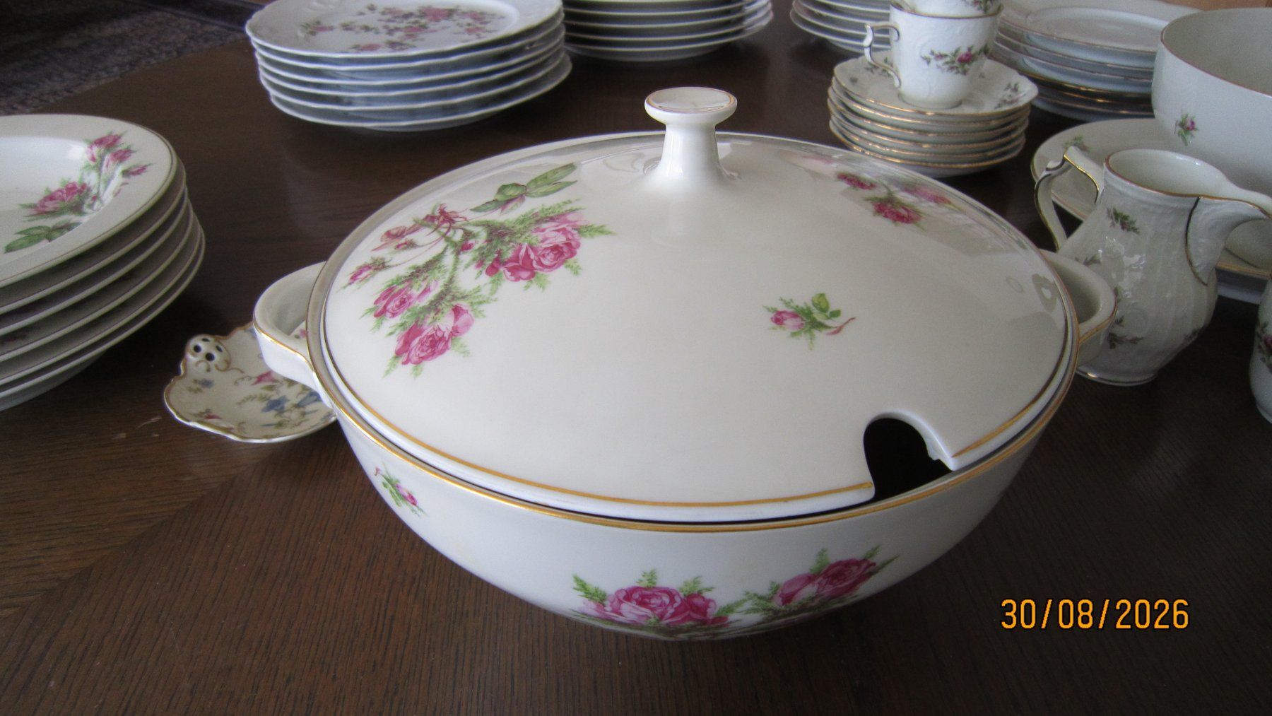Services de table: Langenthal35 teilig – D'occasion à Nussbaumen AG par Billiboy
