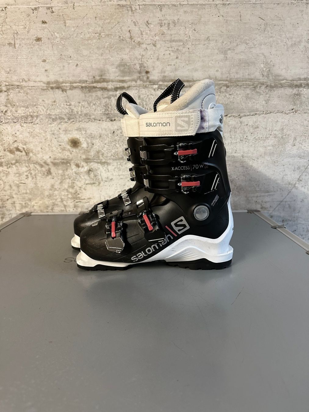 Salomon Scarpe da uomo: Salomon Skischuhe 25 / Gr. 39 – Usato da Emmenbrücke venduto da karkarkar