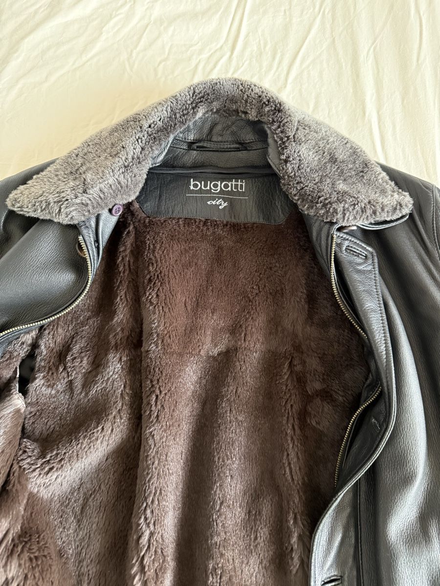 Bugatti Cappotti: Bugatti Lederjacke schwarz mit Webpelzfutter Zustand gut – Usato da Dübendorf venduto da akyildiza 5
