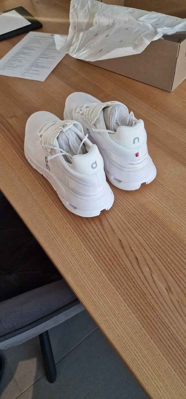 On Chaussures hommes: Cloudnova 2 ON – Neuf avec emballage d'origine à Auslikon par jan_8cgf 3