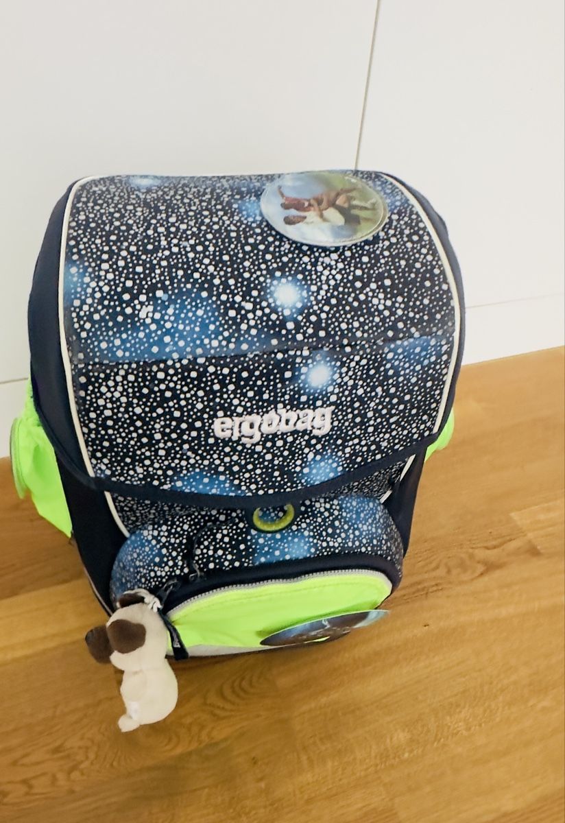 Ergobag Kindertaschen: Ergobag Galaxis Limited Schulranzen-Set mit LED Zip-Set & Re – Gebraucht aus Meggen von AuDa17 8