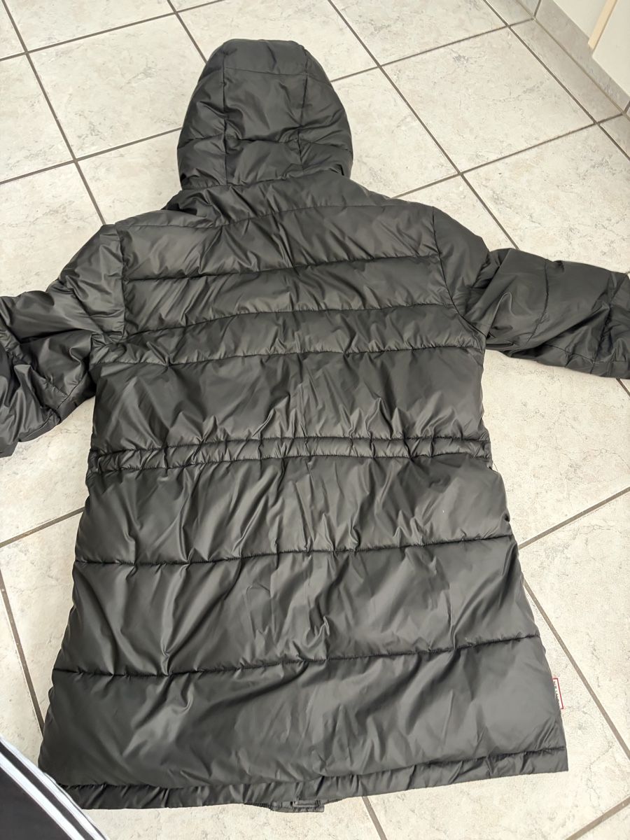 Hunter Giacche: Winterjacke von Hunter, Grösse M, Schwarz – Usato da Sevelen venduto da gsandax 1