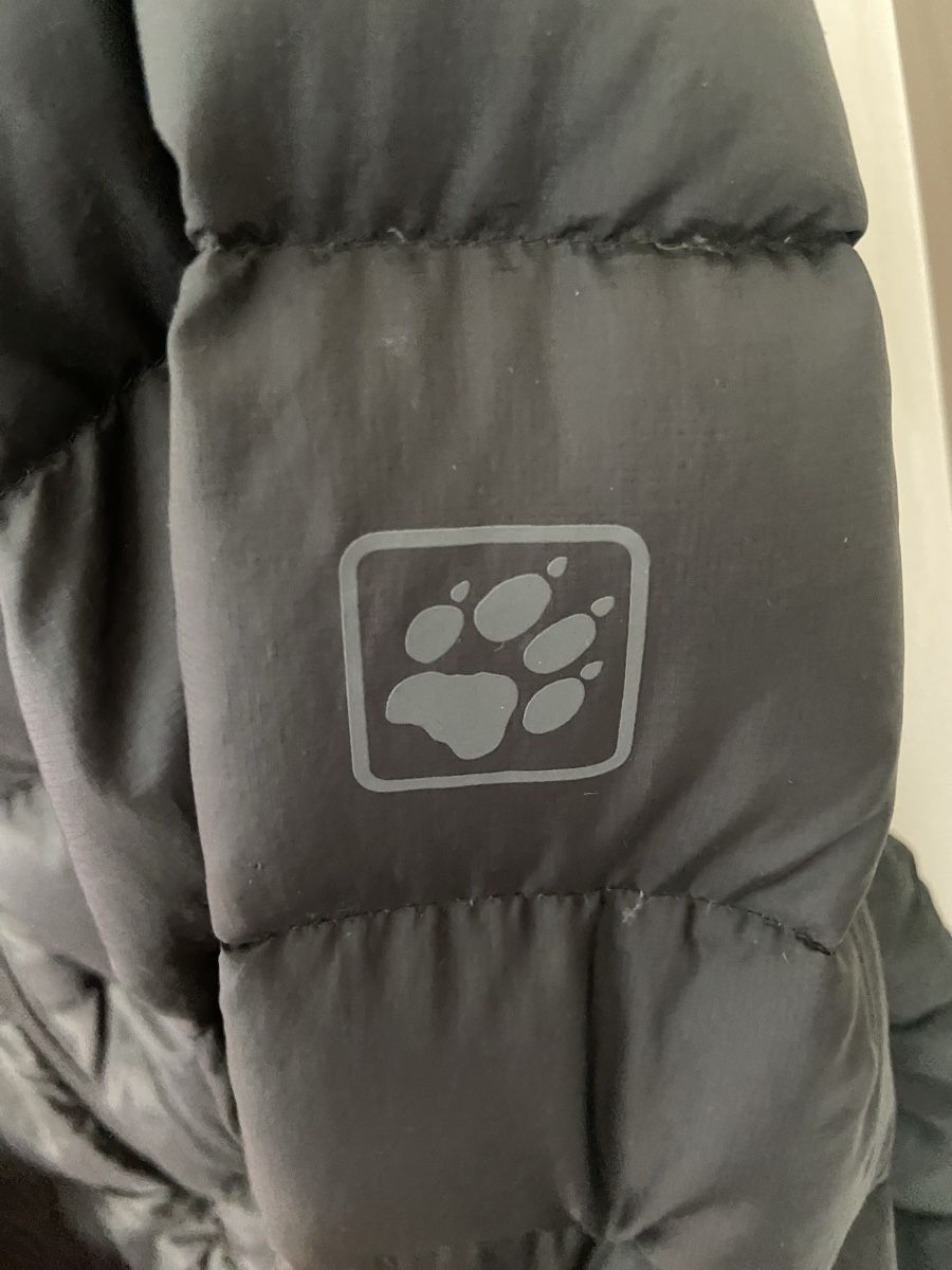 Jack Wolfskin Giacche: Jacken Jack Wolfskin 2x (Rot/Schwarz) – Usato da Olten venduto da jon_wfq7 8