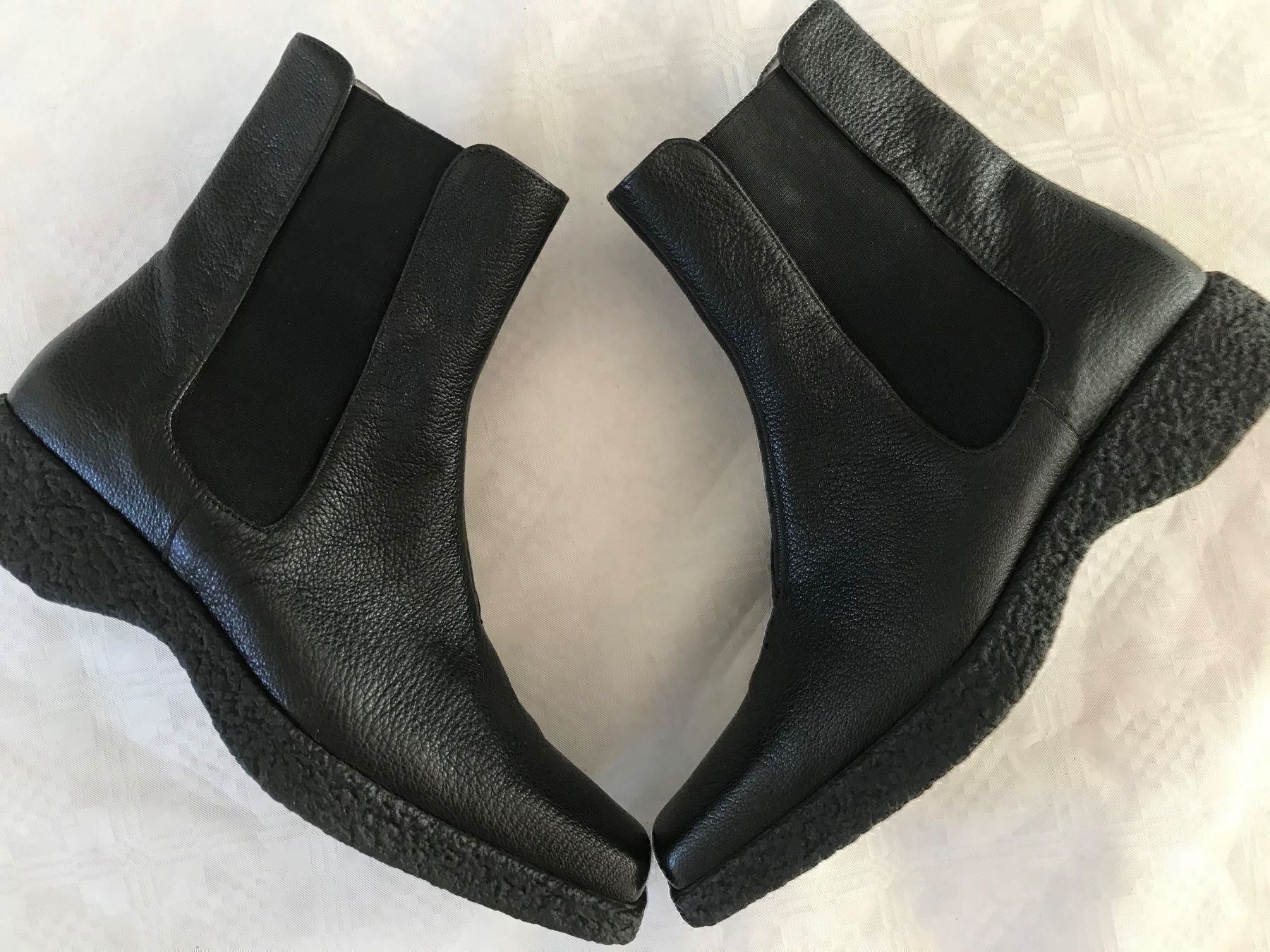Hugo Boss Damenschuhe: Leder-Stiefeletten von BOSS, Gr. 36.5 – Neu (gemäss Beschreibung) aus Hünenberg See von spartakus02