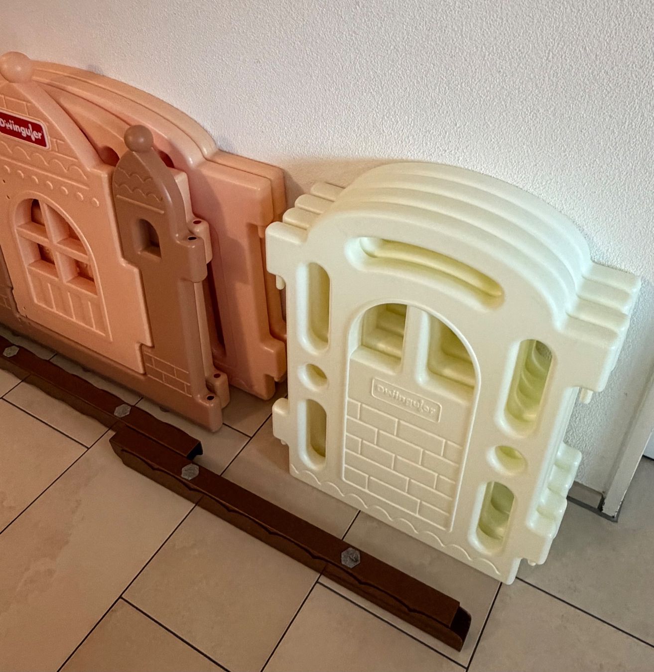 Lauf- & Sicherungsgitter: Dwinguler Castle – Gebraucht aus Dietikon von gab_qz7y 1