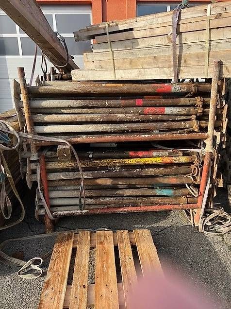 Travi: Adria/Deckenstützen – Usato da Mauren venduto da Fuerst1
