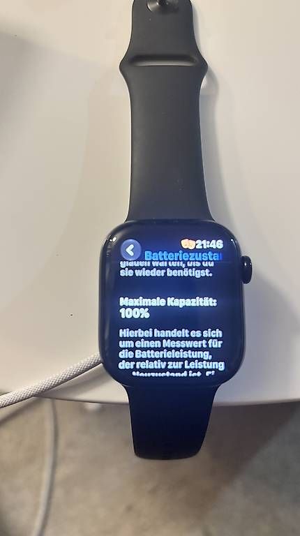 Smartwatch: Apple Watch 10 cellular 42 mm – Usato da Emmen venduto da Rago_77 1