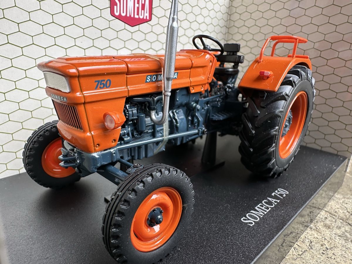 Kit di modellismo & Modellini statici: Someca 750 Traktor Diesel Schlepper  – Nuovo (secondo la descrizione) da Reinach AG venduto da rares75 2