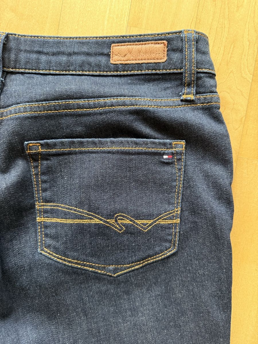 Tommy Hilfiger Jeans: Tommy Hilfiger Jeans Rome RW Straight Fit Hosen Damen Gr. 28 – D'occasion à Uster par Schangnau87 4