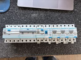 FI-Schutzschalter Hager