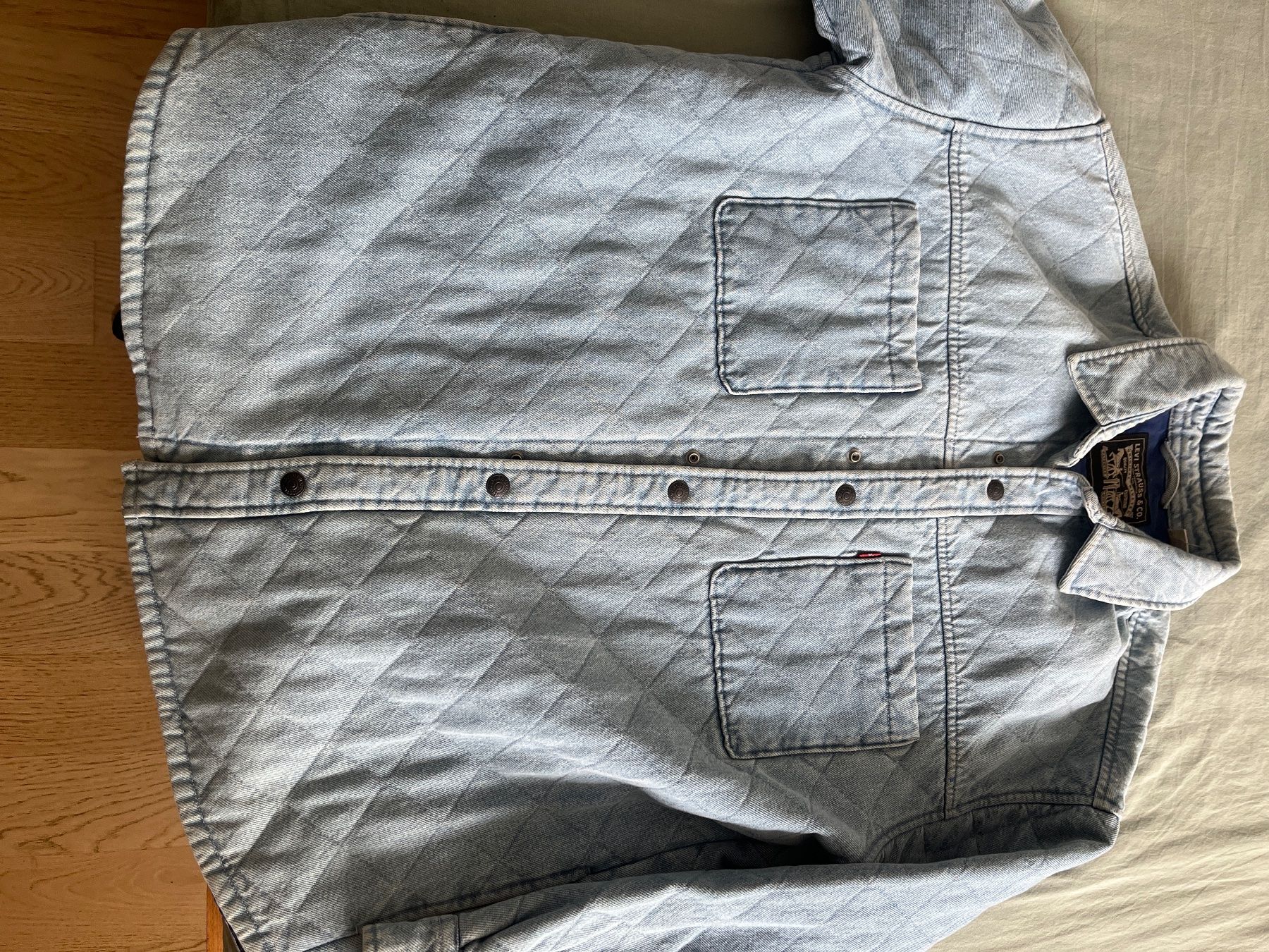 Levi's Jacken: LEVIS Ingleside Gesteppte Hemdjacke – Gebraucht aus Uitikon Waldegg von gee03