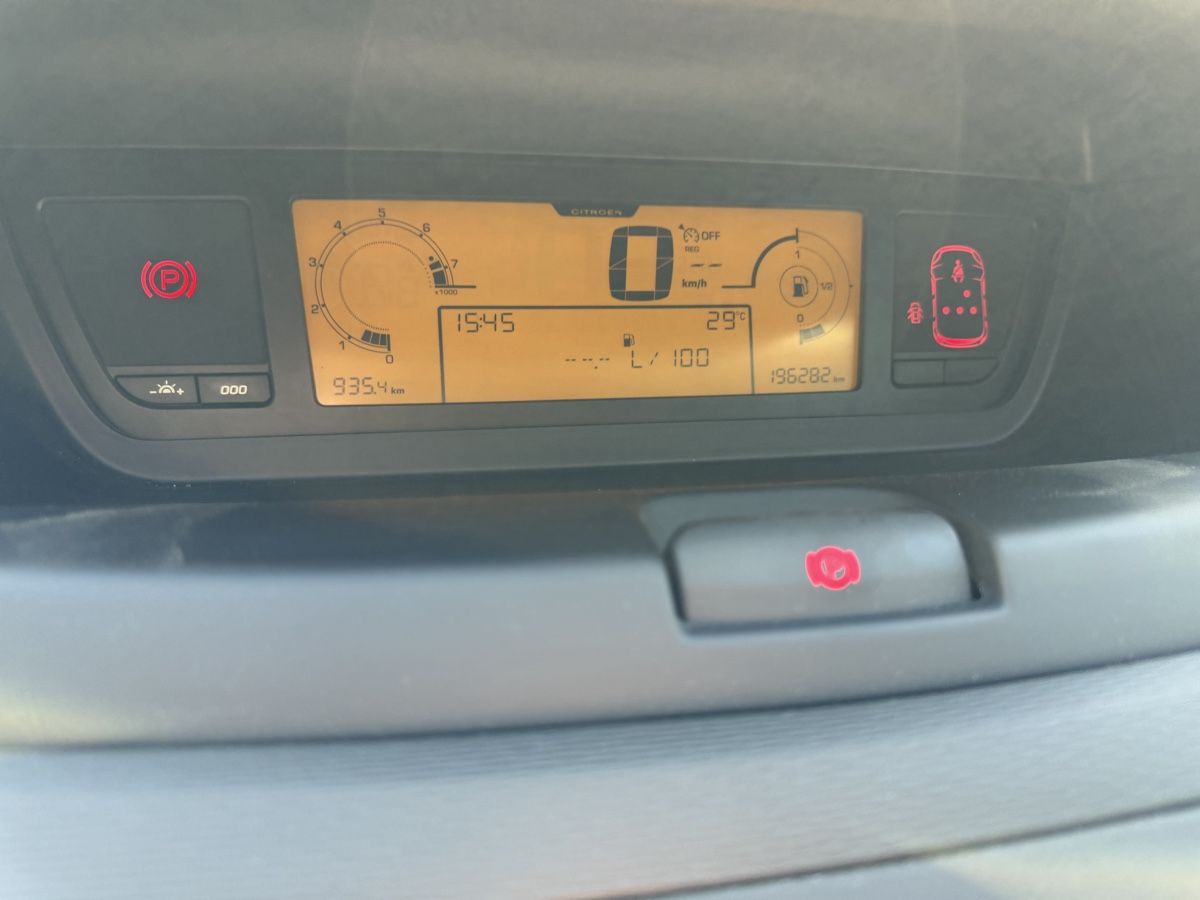 Automobili: Citroen C4 Picasso 1.6i 2012 – Usato da Mollis venduto da BSL10 6