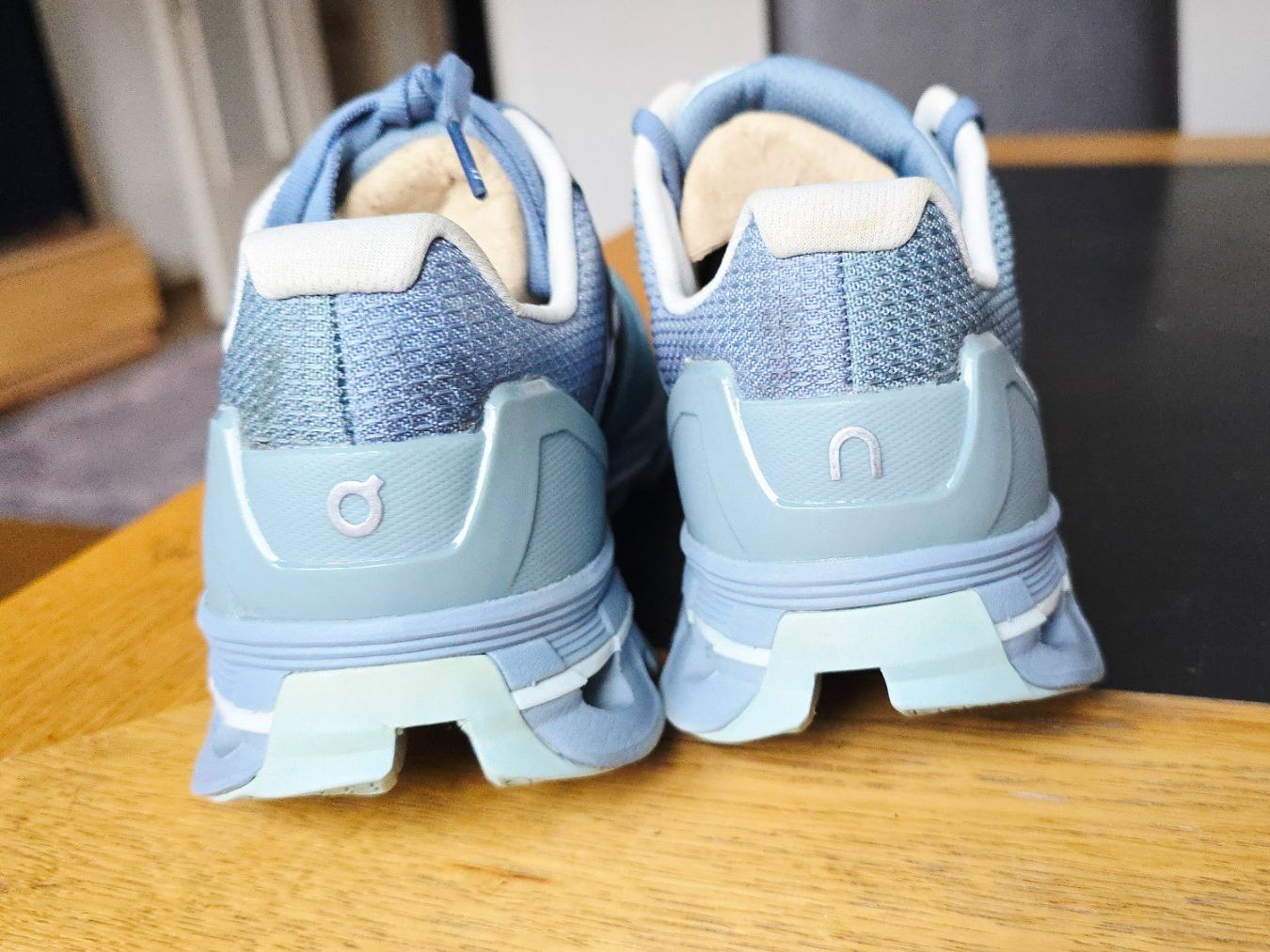 On Scarpe da donna: ON schuhe | EU  36 – Usato da Wallisellen venduto da theblacksheep 4