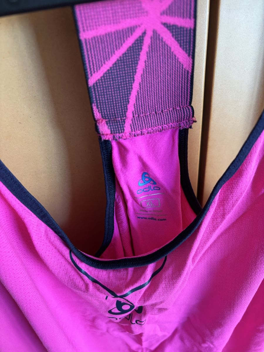 Odlo Tops: Odlo Sporttop – D'occasion à Frenkendorf par TinaRad 1