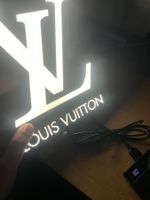 Lampe LightBox LED design Louis Vuitton