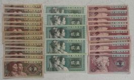 30 Banknoten aus China