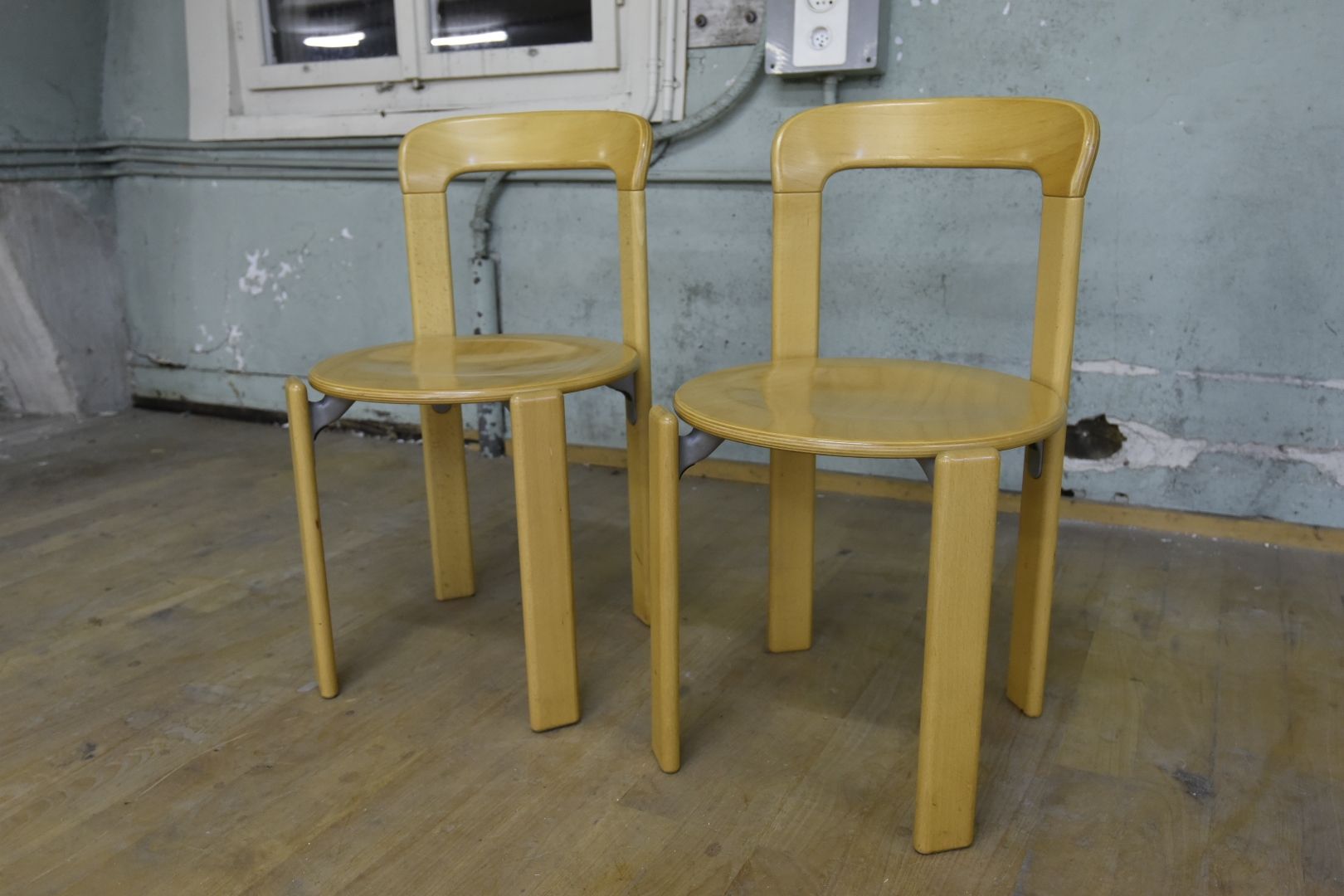 Dietiker Sedie: 2 Designer Stühle Rey von Dietiker – Usato da Lichtensteig venduto da UsedIN 3