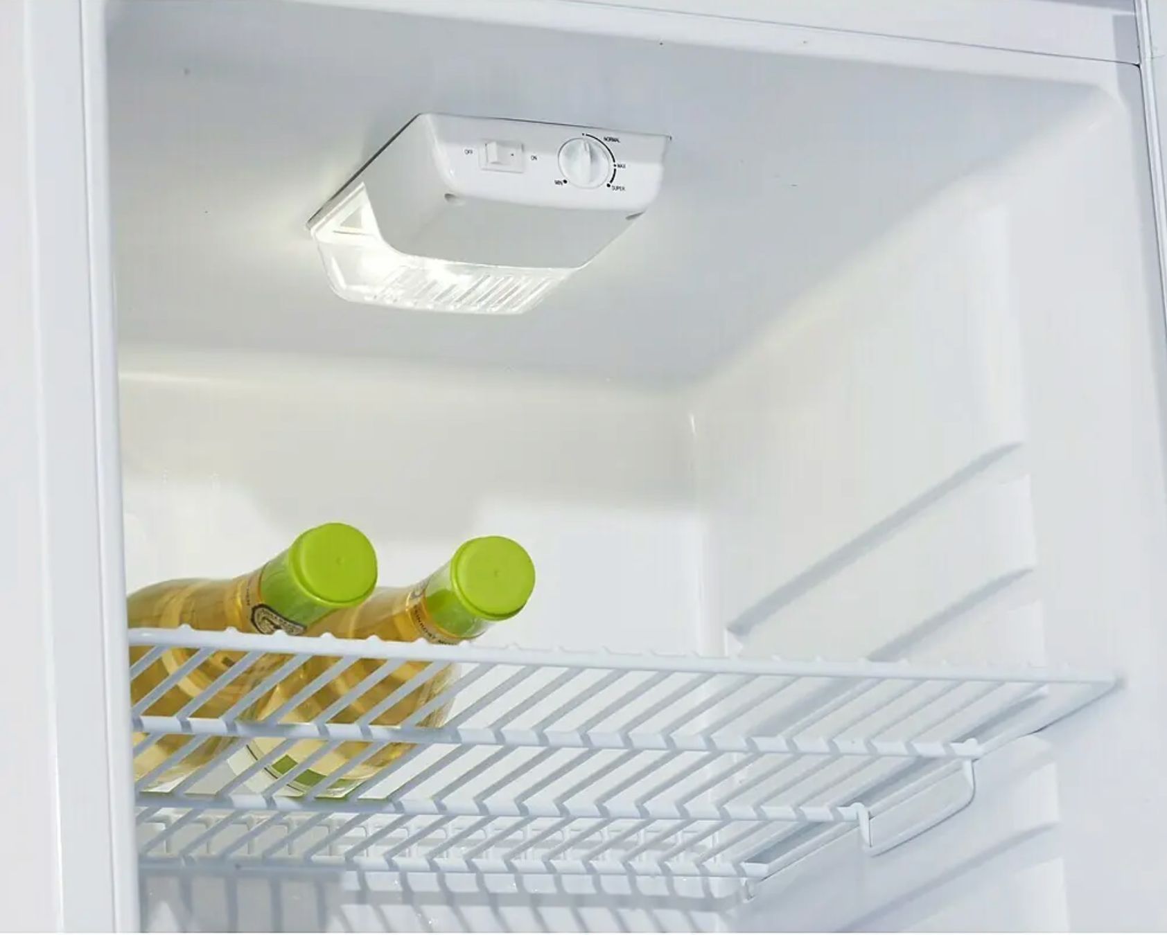 Frigoriferi: GASTRO Professional Flaschenkühlschrank – Nuovo e nell'imballaggio originale da Bülach venduto da RockBottomOffTheRamp 5