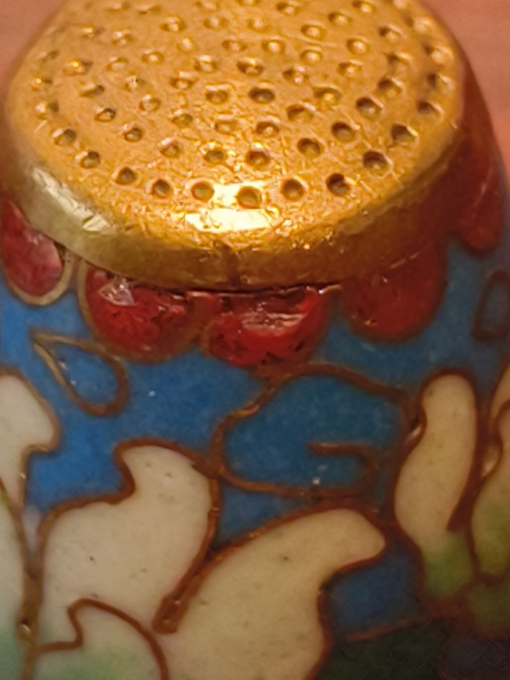 Ditali: Cloisonné Fingerhut Messing Emaille – Usato da stettlen venduto da VintageBern_ch 1