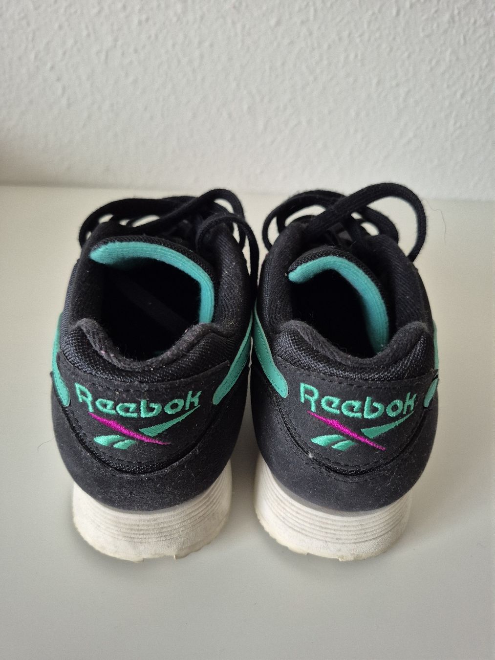 Reebok Chaussures femmes: Reebok Schuhe Grösse 37 – D'occasion à Münsingen par Why88 2