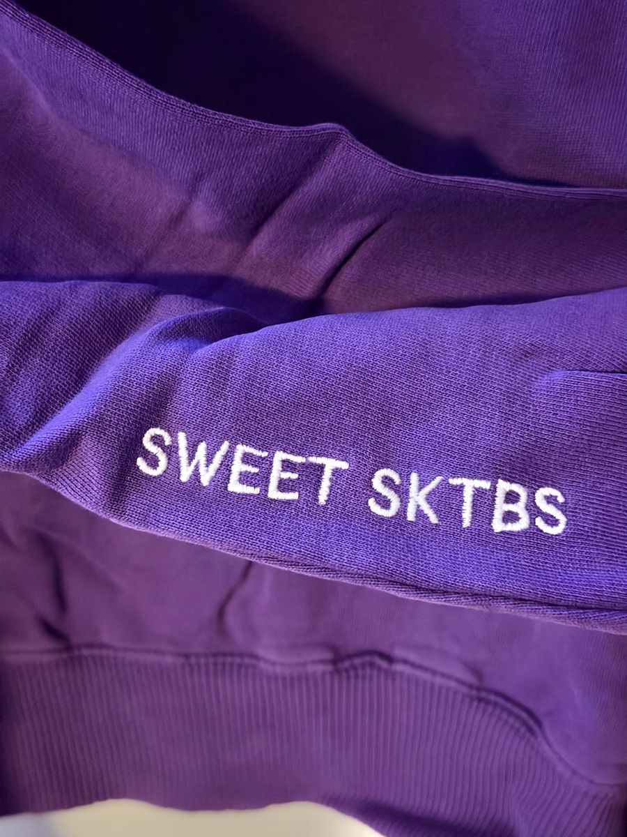 Maglioni & Felpe: Pull Sweet SKTBS violet - Taille M – Usato da Boudry venduto da LuigiLoot 1