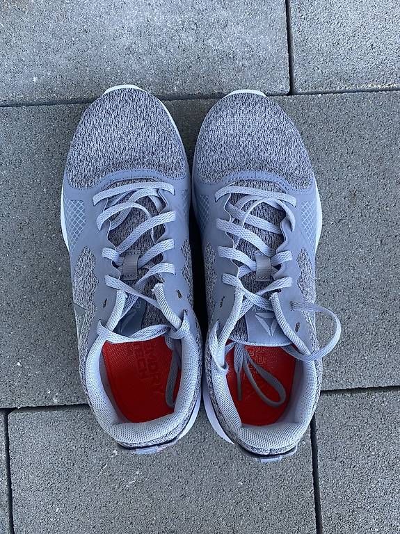 Scarpe da donna: Reebok  – Usato da Thun venduto da liv_qs6h 1