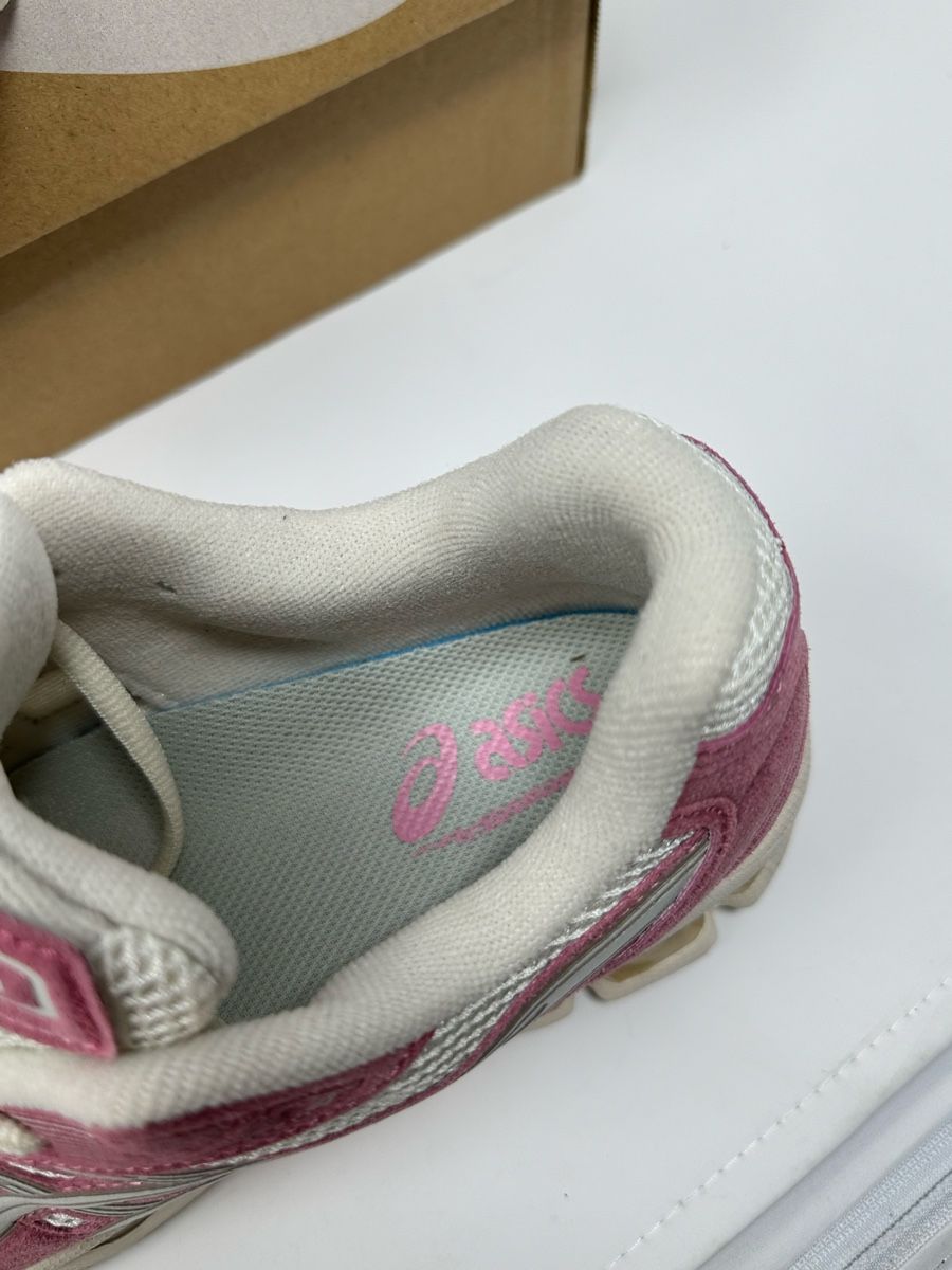 Asics Scarpe da uomo: ASICS Turnschuhe Gr. 43.5Rosa Weiss – Nuovo (secondo la descrizione) da Luzern venduto da kim221080 6