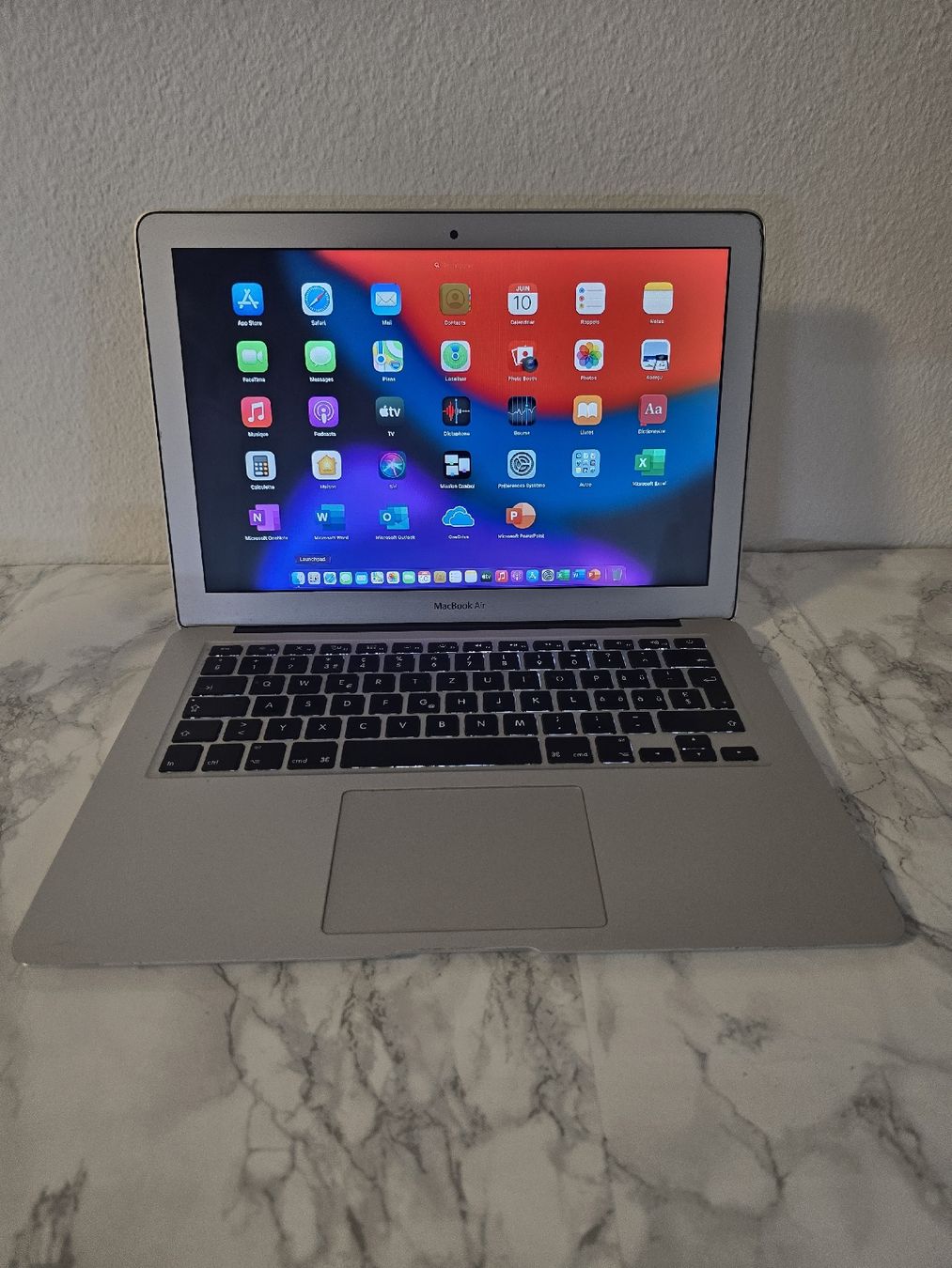 Apple Notebook: MacBook Air i5 | 4Go RAM | SSD 251Go – Usato da Renens VD venduto da MTD2211 1