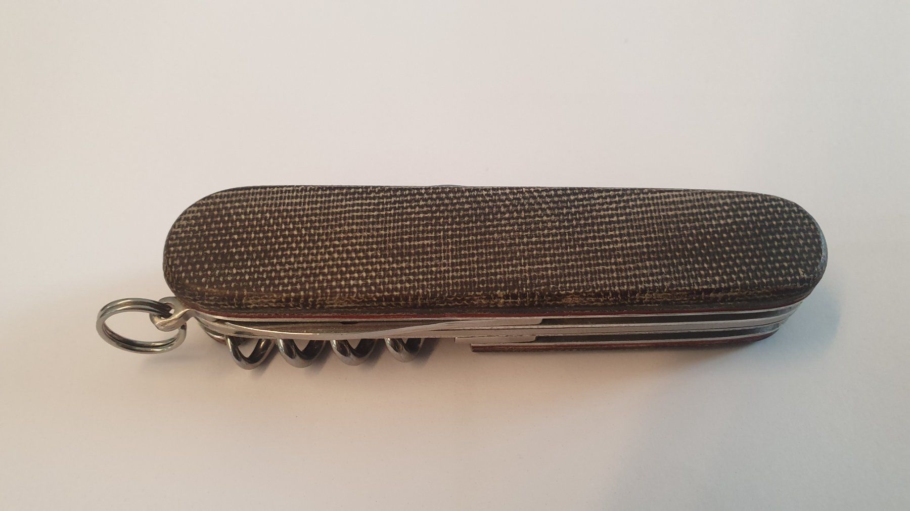 Victorinox Taschenmesser: Victorinox Sackmesser mit Leinen Micarta Griffschalen – Neu (gemäss Beschreibung) aus Härkingen von MarianneSi