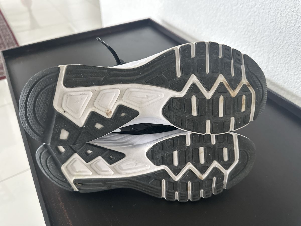 Scarpe da uomo: Nike Air Relentless 6 – Nuovo (secondo la descrizione) da Oberägeri venduto da lev_7kc2 4