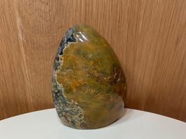 Schöner Jaspis Free Form aus Madagaskar.  Deko Objekt