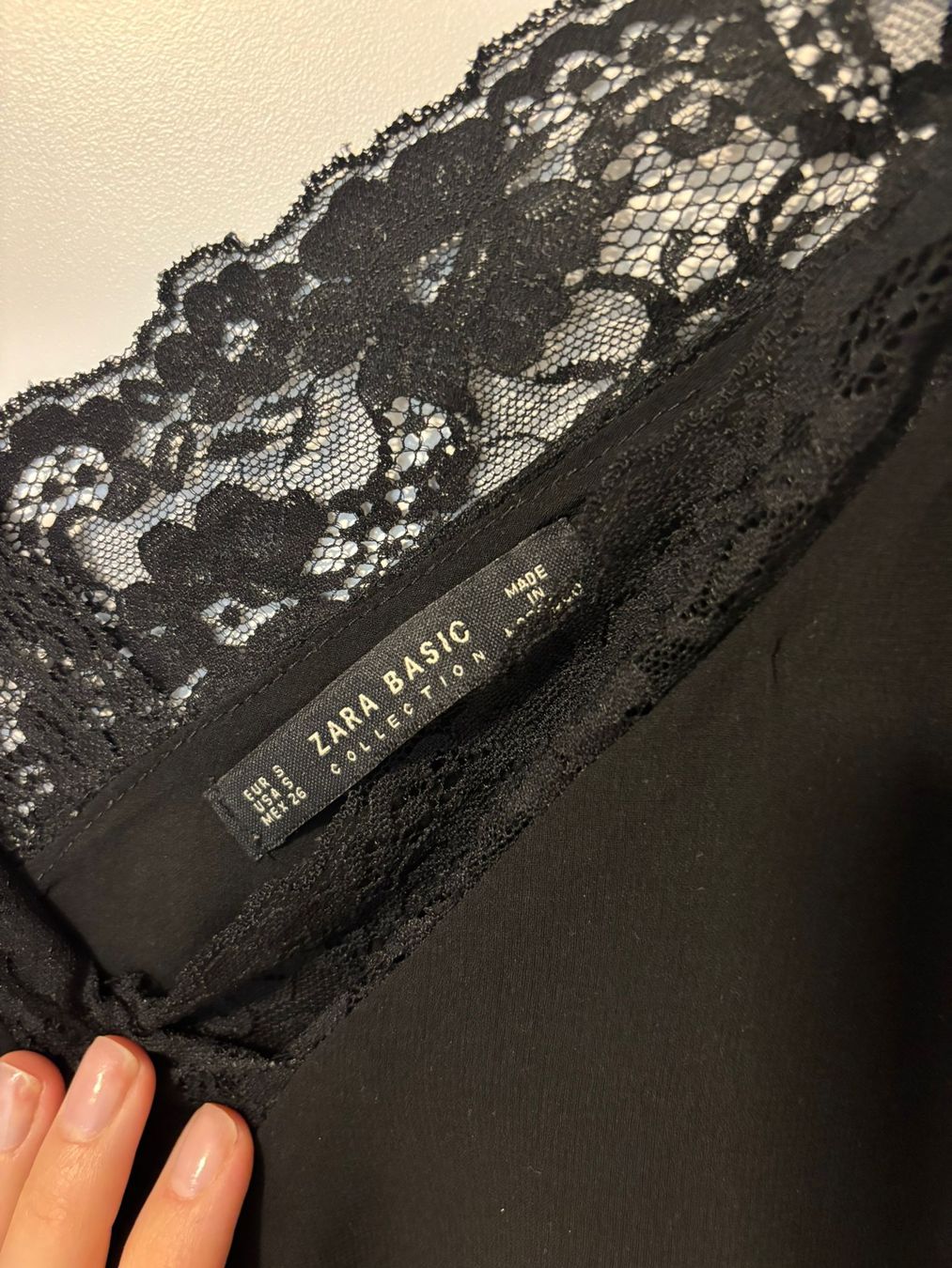 Zara Top: Zara Top – Usato da Bülach venduto da cf96 2