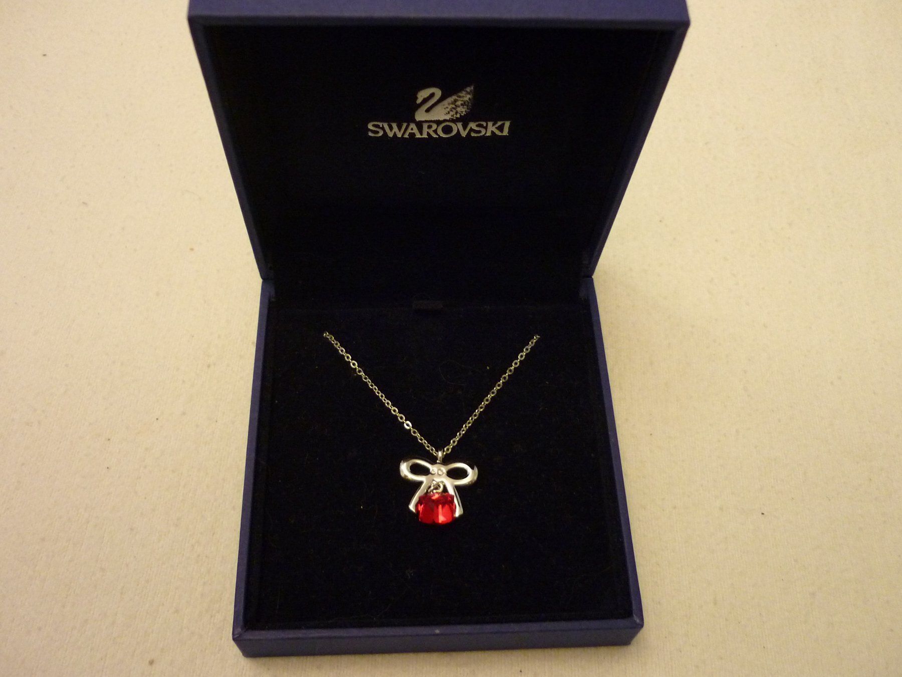 Swarovski Catenine: Swarovski- Halskette – Usato da Vaduz venduto da red94angel